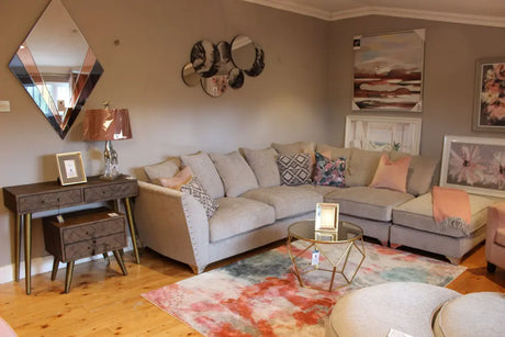 Get That Look: Chic in Pink Living Room