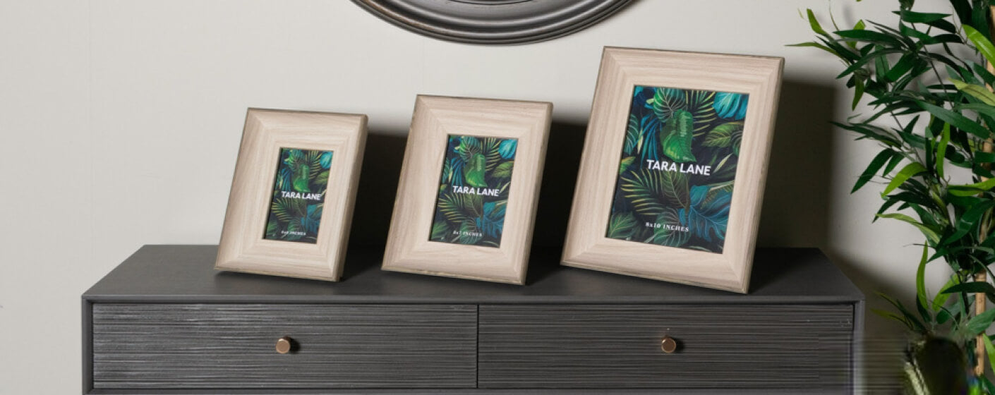 Buy Picture Frames & Photo Frames Online - Foy and Company