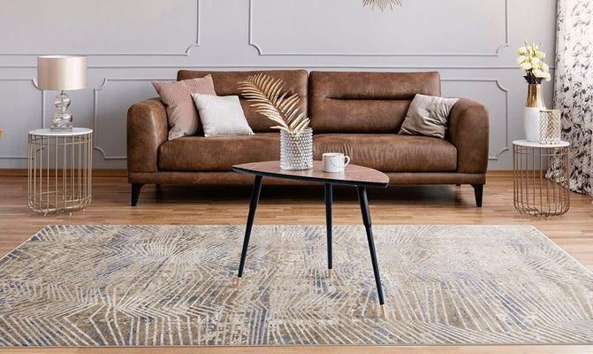 Shop online the full Pollo rug collection