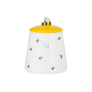 Keep your tea fresh and organized with this charming storage jar. Featuring a sweet bee design, this jar adds a touch of whimsy to your kitchen decor while maintaining the quality of your tea leaves.