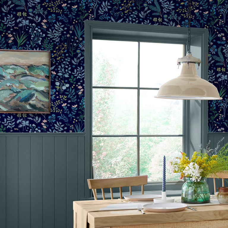 Joules Wallpaper Holcombe Floral Navy