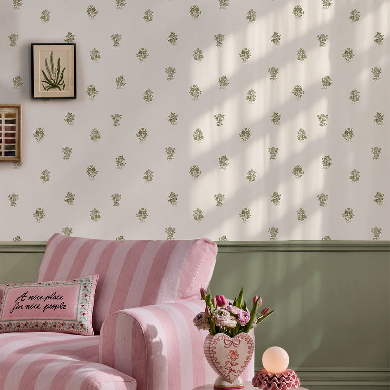 Cath Kidston Kingdom Posey Wallpaper Sage – Classic Cream Background, Cottage Style Wallpaper Roll