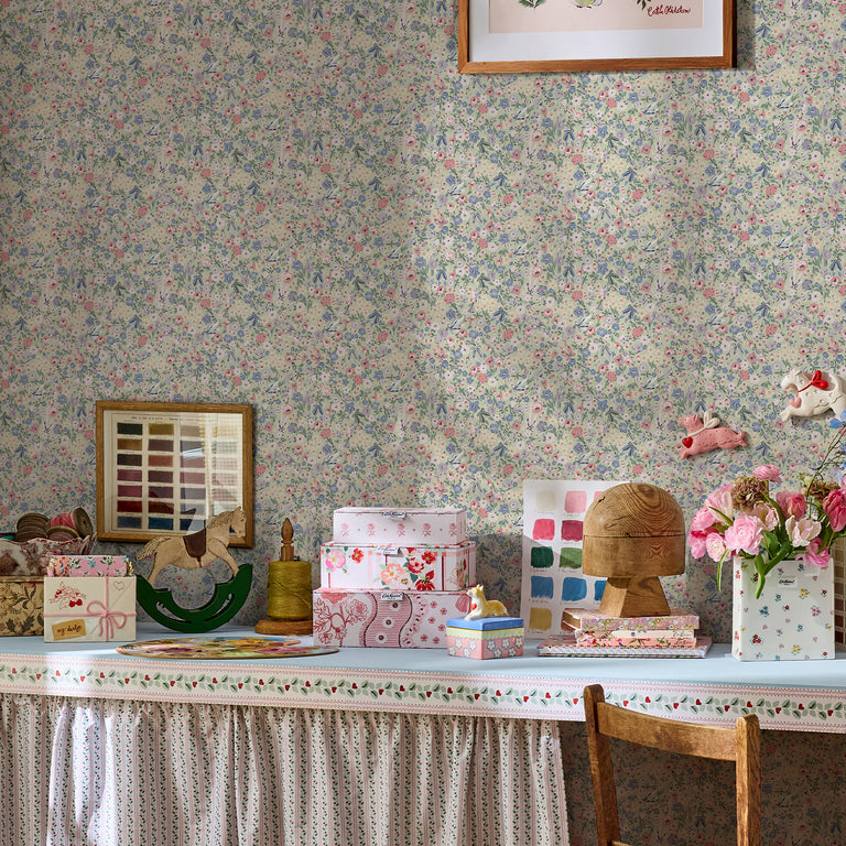 Cath Kidston Harmony Ditsy Floral Wallpaper Sage – Cottage Style Wallpaper for Bedrooms & Hallways