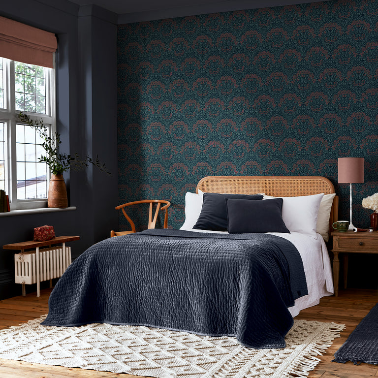 William Morris Michaelmas Daisy Floral Wallpaper Midnight Navy Blue Daisy Pattern Luxury Wall Covering
