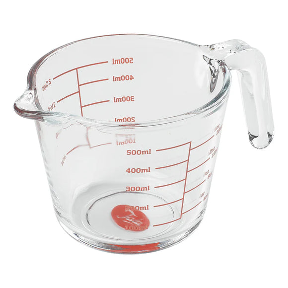 Half litre glass jug for precise measurements


