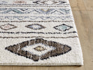 Alaska Geometric Rug 5 - 104 White picture of the rug corner