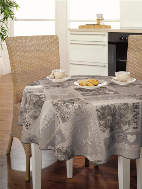 Bonita Love Round Oilcloth 160 cm living style photo in the kitchen