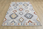 Broadway Geometric Rug - 5182A Grey & White picture on the floor
