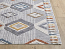 Broadway Geometric Rug - 5182A Grey & White picture of the corner and fringed end