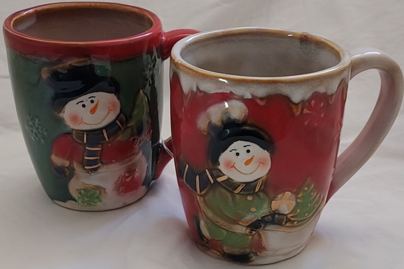 Elevate your holiday tableware with an assortment of Porcelain Snowman Mugs. Add a touch of festive charm and whimsy to your dining experience with these delightful porcelain mugs featuring snowman designs. 