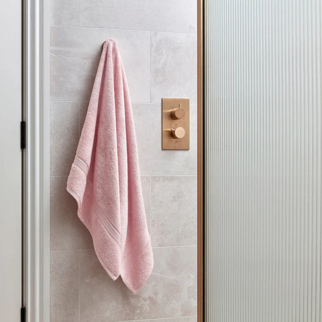 Christy Serene Hand Towel Dusty Pink