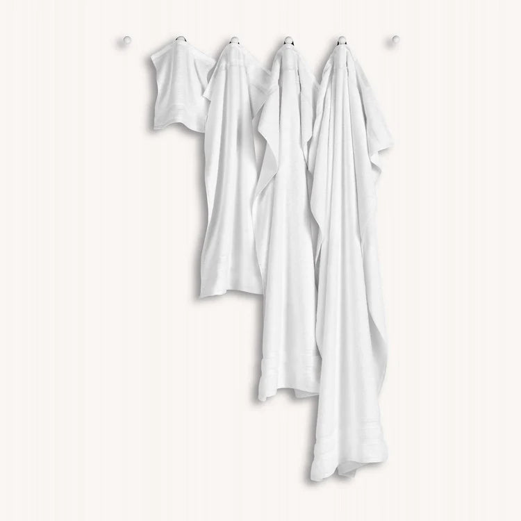 Christy Signum Bath Towel White