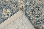 Da Vinci Rug 057-0472-4646 close view picture of the rug backing
