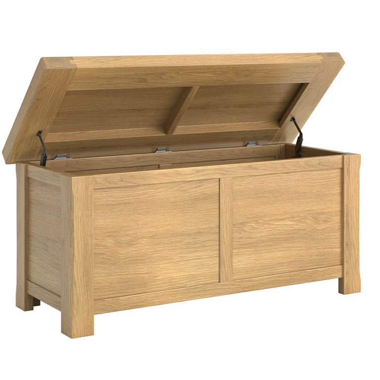 Delaney Blanket Box Oak