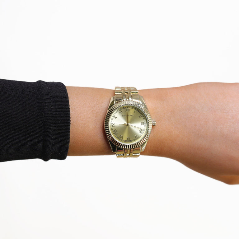Enchanted Gold Watch – Luxury Hand Watch & Jewellery Collection
