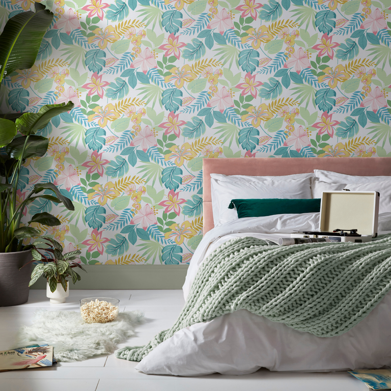 Envy So Exotic Wallpaper Day - Floral Modern Wall Covering