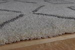 Harper Geometric Rug 652 Beige picture of the border
