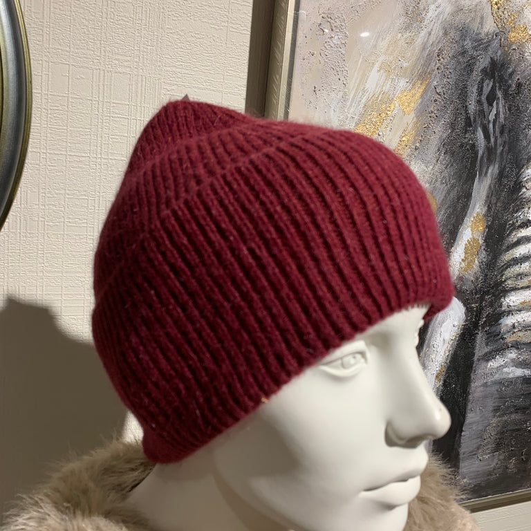 Burgundy Knitted Hat – Warm Wool & Cashmere Winter Hat