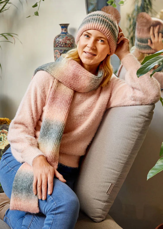 Hat and Scarf Set Multicolor