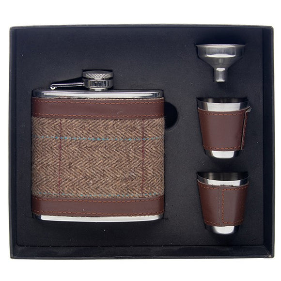 Elegant Tweed Hip Flask Set with two cups