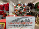 Robin teapot lifestyle picture in the shopfloor
