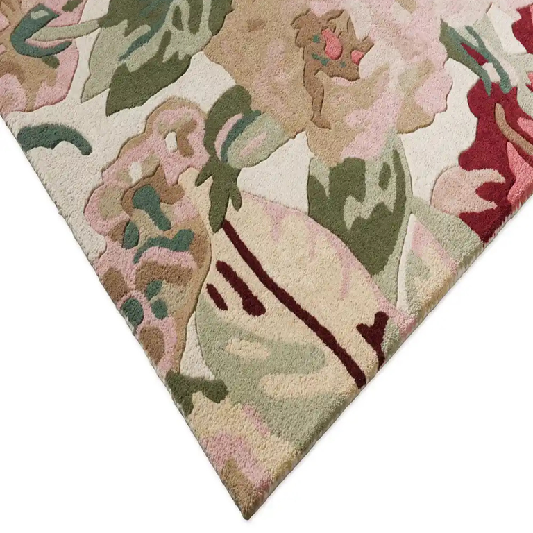 Sanderson Rose & Peony Red Hand-Tufted Floral Rug – Luxury British Design