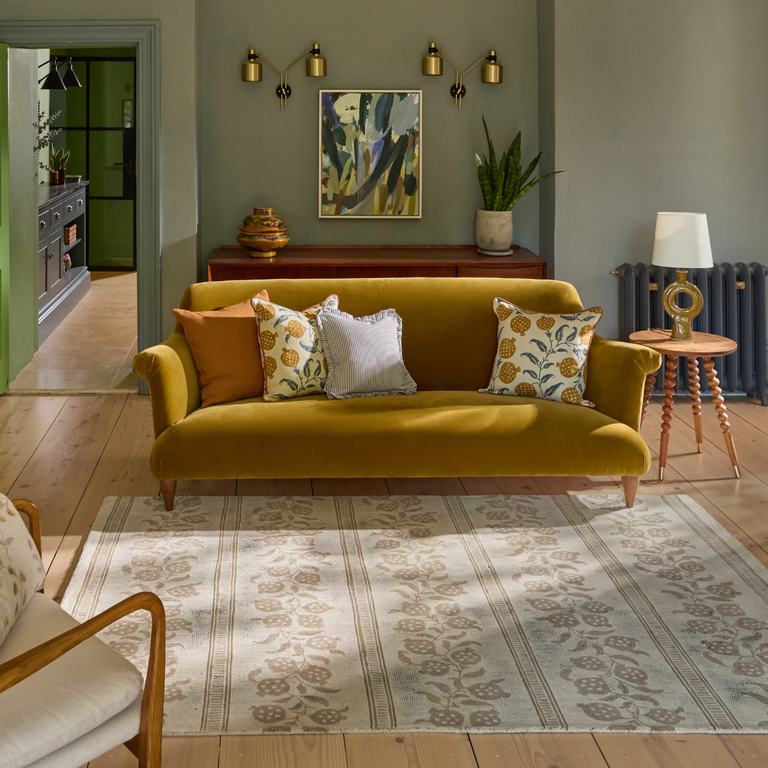 Sanderson Anaar Floral Rug Flax