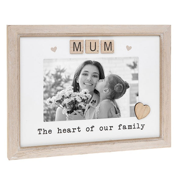 Sentimental photo frame for Mum with heartfelt message

