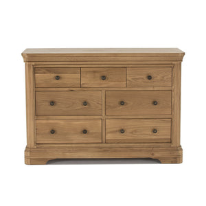 Stylish chest of drawers for bedroom storage