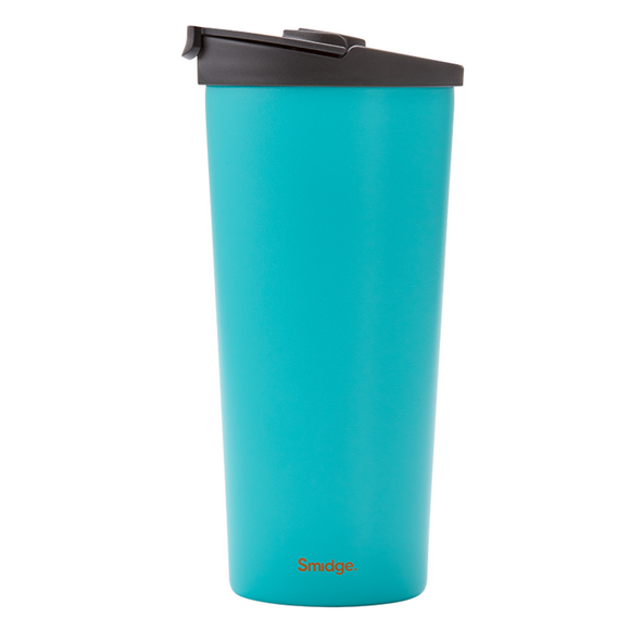 Large capacity travel mug for beverages on-the-go