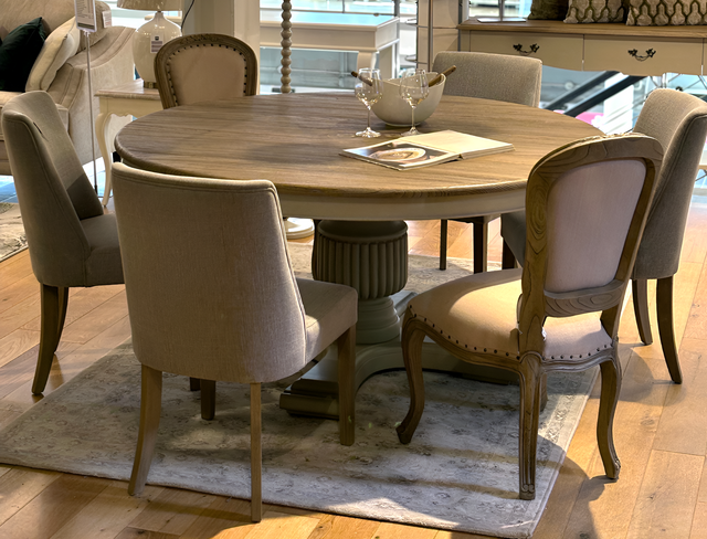 Sofia Round Dining Table 1.4m Hardwick Smoked Oak