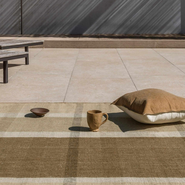 Brink & Campman Zona Block Stripe Outdoor Rug Cashew