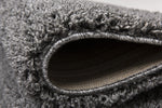 Empire Shaggy Rug Silver: close-up view picture of the pile height