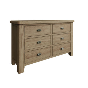 Spacious oak chest of drawers