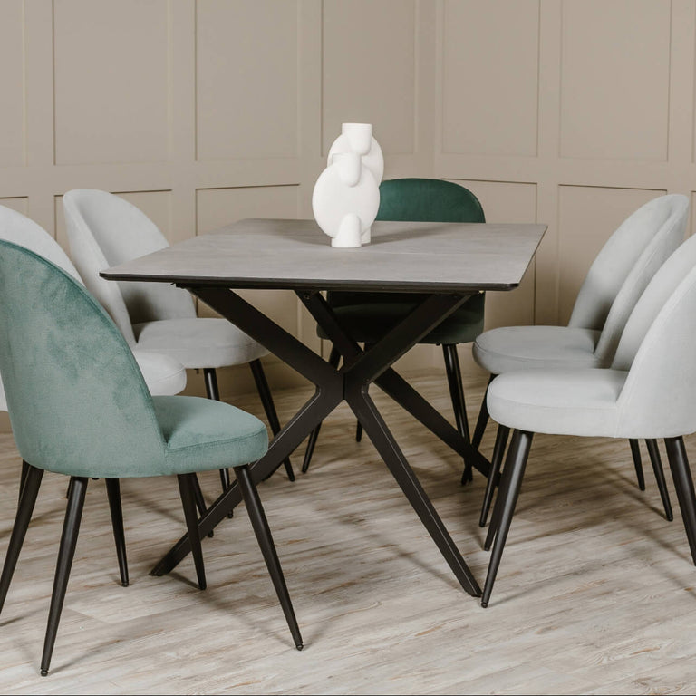 Lia Extendable Dining Table 1.2 m-1.6 m