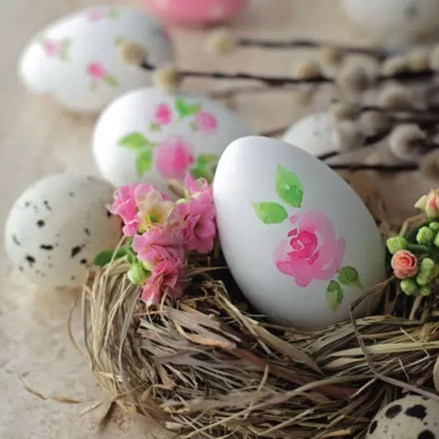 Paper Napkins Painted Easter Egg