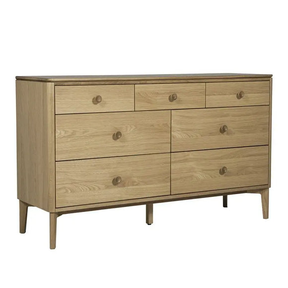 Modern oak chest of drawers