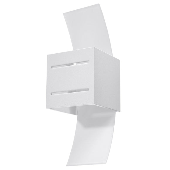 Modern Loreto White wall lamp for contemporary rooms