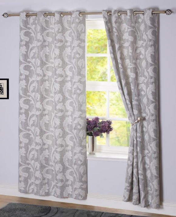 Sophisticated silver curtains to enhance your decor