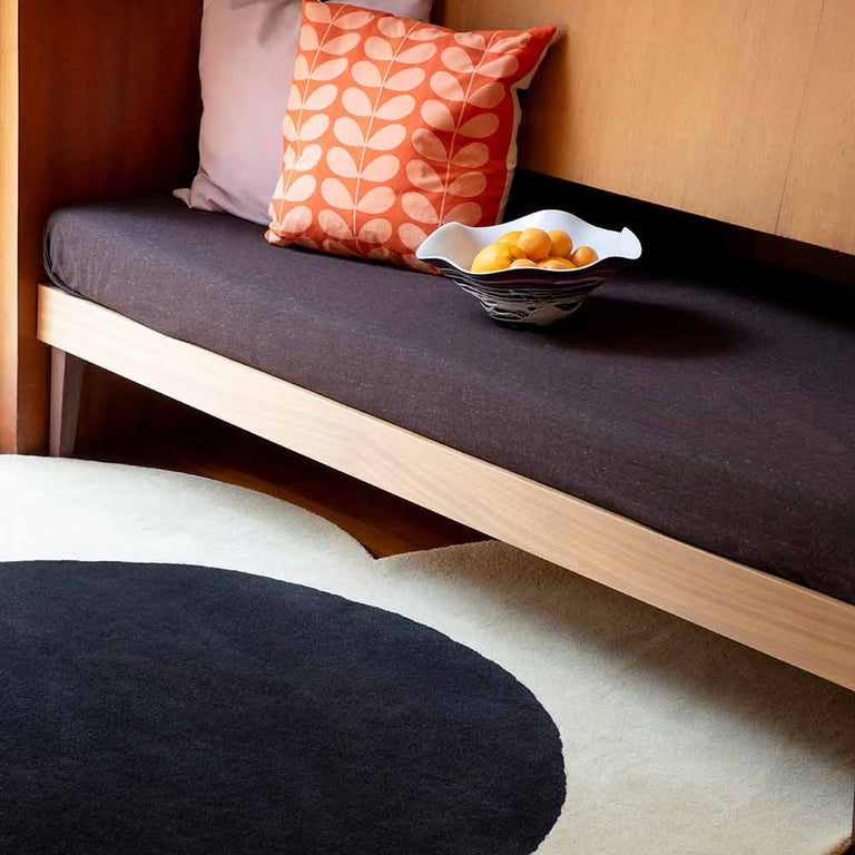 Orla Kiely Flower Spot Rug Ecru/Black