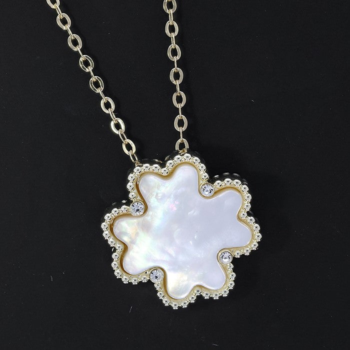Equilibrium Clover Mother Of Pearl Necklace Natural