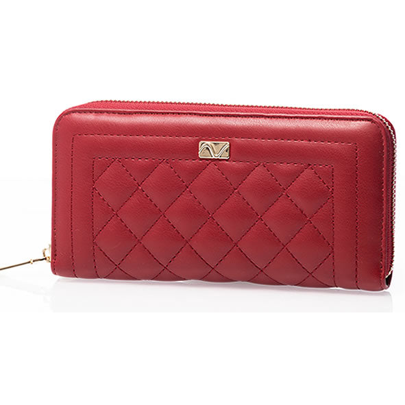 Newgrange Giorgia Quilted Burgundy Purse