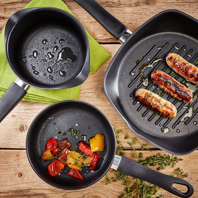 Draining Milk Pan NonStick