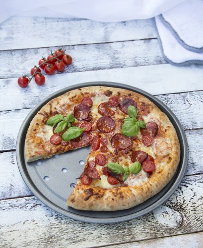 Baker  Salt NonStick Pizza Tray