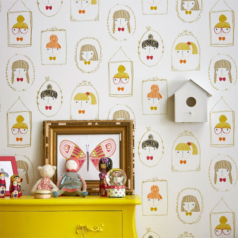 Hello Dolly Wallpaper