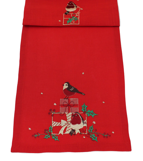 Peggy Wilkins Gifty Robin Table Runner